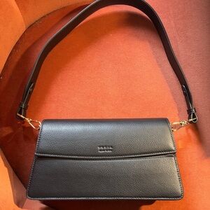 Freja New York Black Mini Shoulder Bag